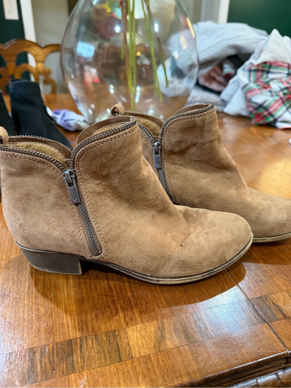 Lucky Brand Kids Suede Ankle Boots in Tan